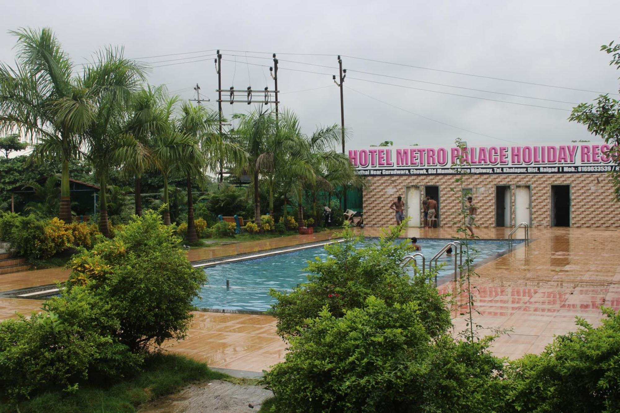 Hotel Metro Palace Resort Karjat Εξωτερικό φωτογραφία